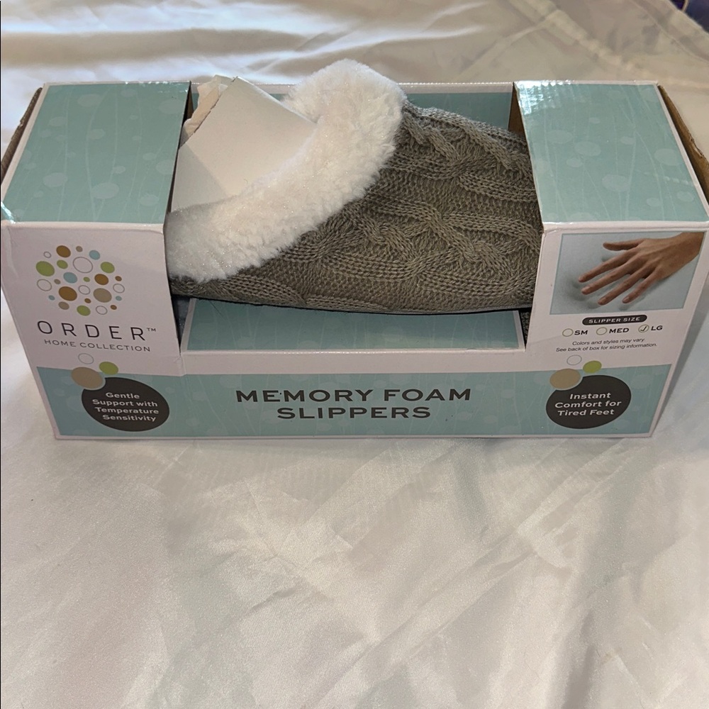 Memory Foam Slippers Gray cable knit‎ Large 9-10